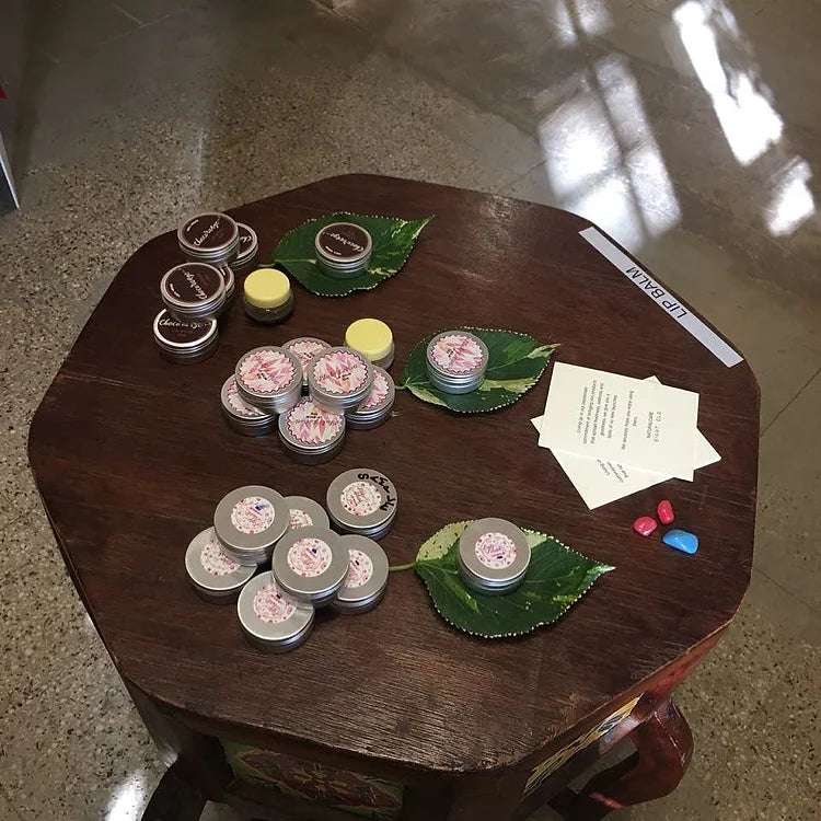 Uber Hydrating Lip & Cheek Tint  - Bare Essentials (Rose Blush)